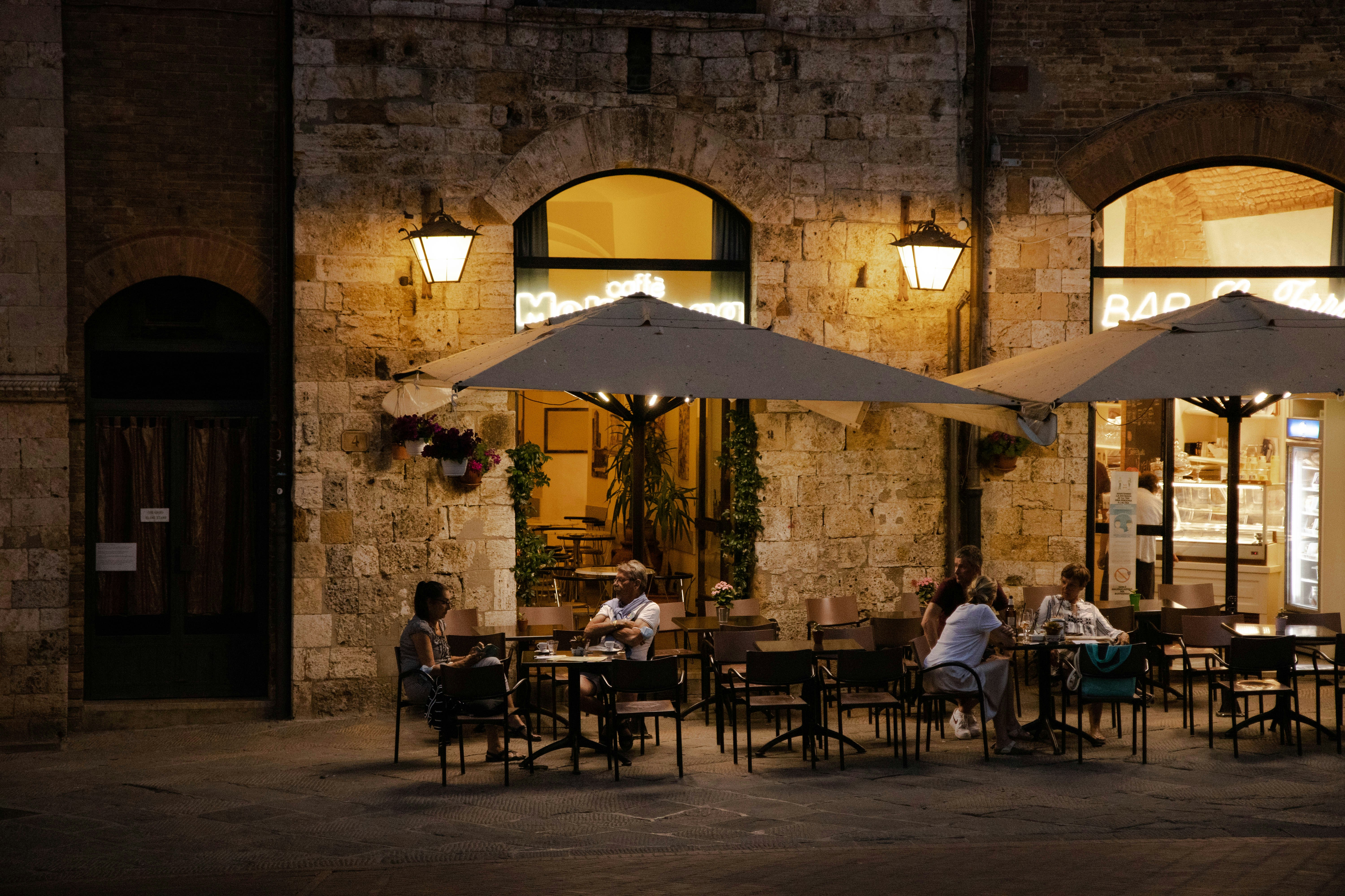 🍽️ Sardinia's Best Restaurants for 2025